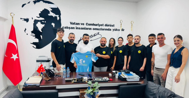 GEÇİTKALE GÜNAY SPOR KULÜBÜ’NDEN BAŞKAN KASIM’A ZİYARET